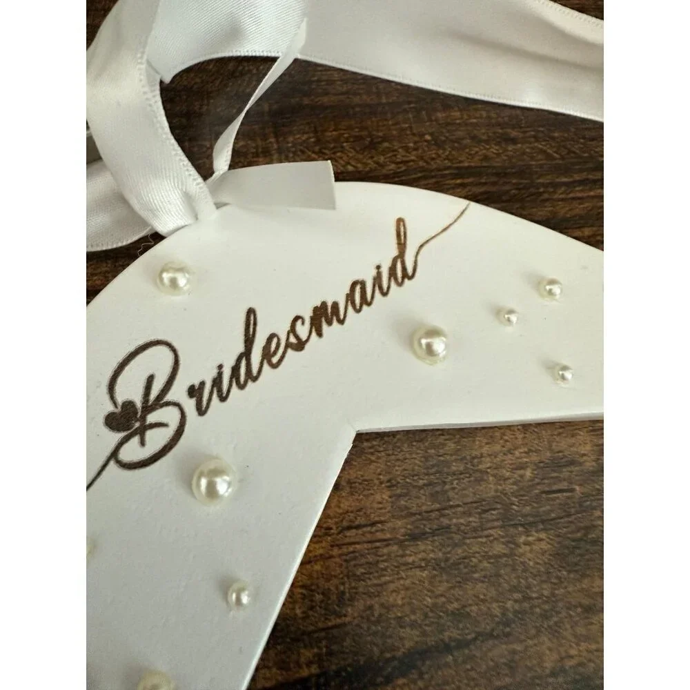 Bridesmaid, pearl clothing hanger